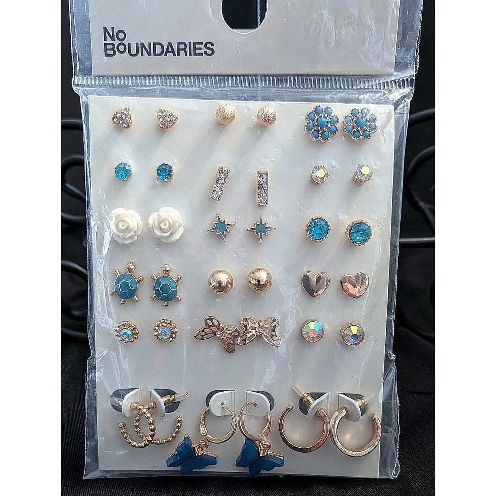 No‎ Boundaries X2 Packs Of 18 Pairs EARRINGS, 36 Pairs total